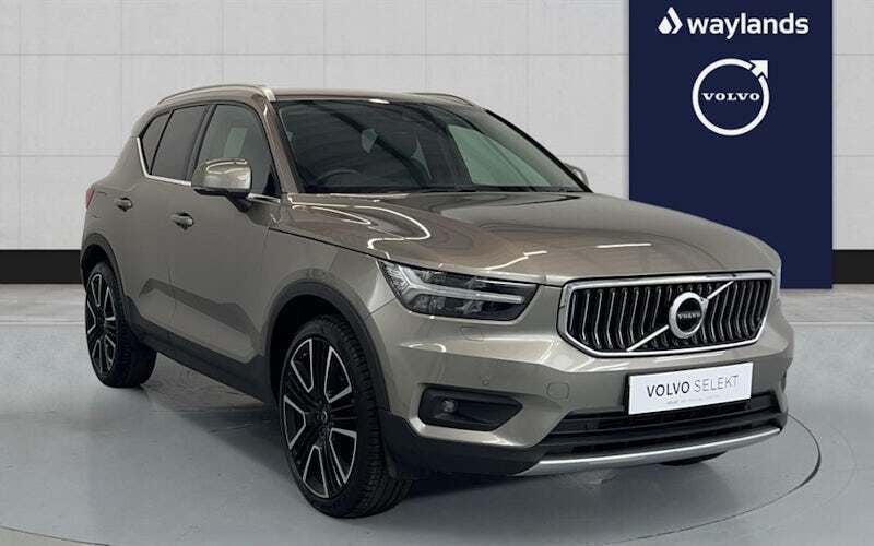 Grey Used 2021 Volvo XC40 Inscription SUV | £24,101 (Fair price) - Image 1/4