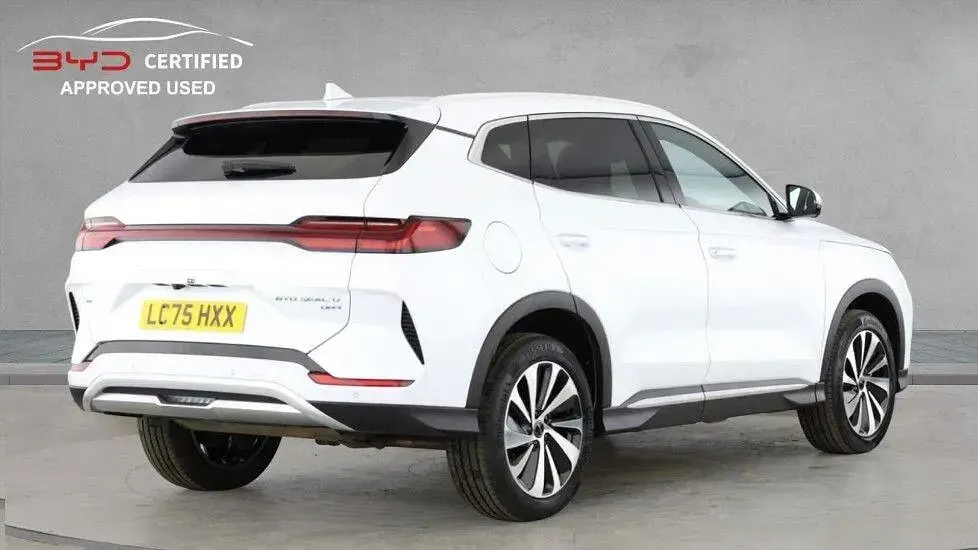 Used BYD Seal U Design 324 HP (238 kW) 2025 White SUV