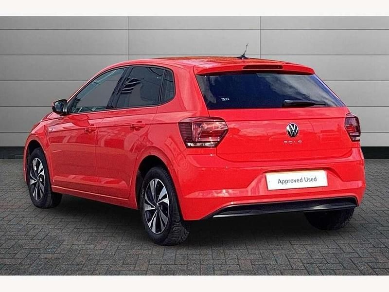 Begagnad VW Polo Match 80 HK (58 kW) 2021 Röd Halvkombi