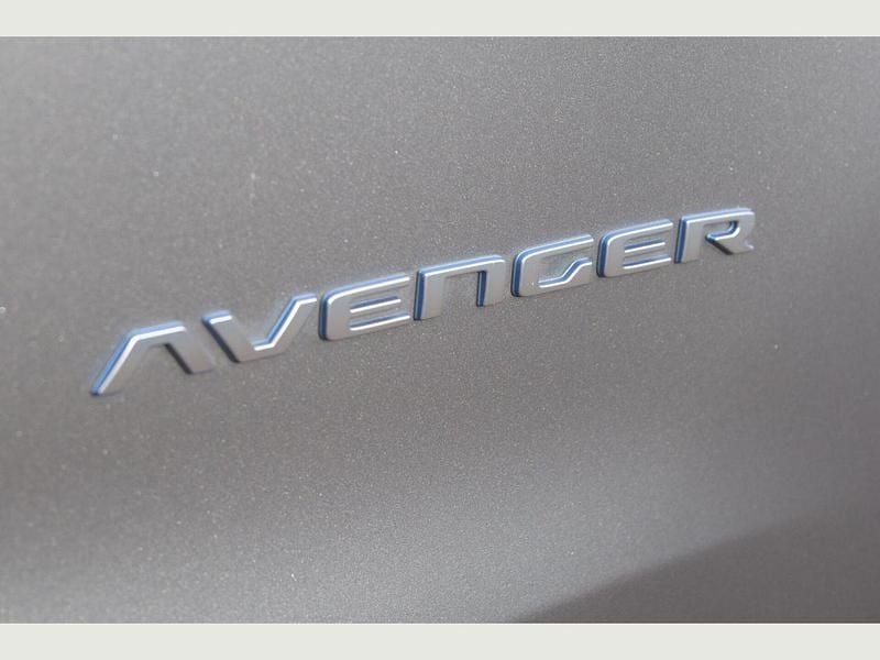 Used Jeep Avenger EV 113 kW (154 HP) 2023 Black SUV