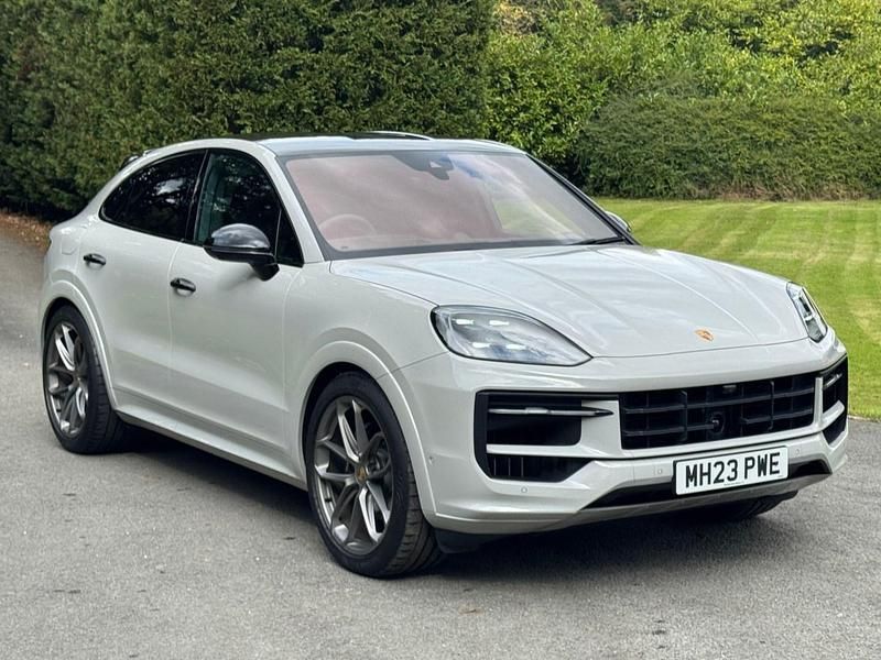 Grey Used 2023 Porsche Cayenne SUV | £74,990 (Expensive) - Image 1/4