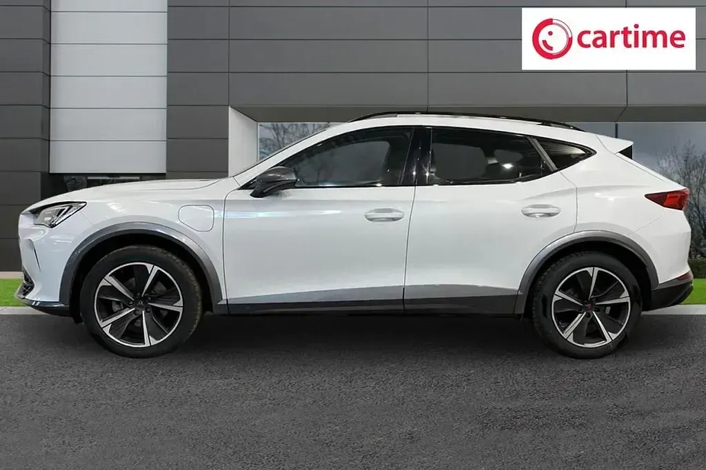 Used Cupra Formentor 204 HP (150 kW) 2024 White SUV