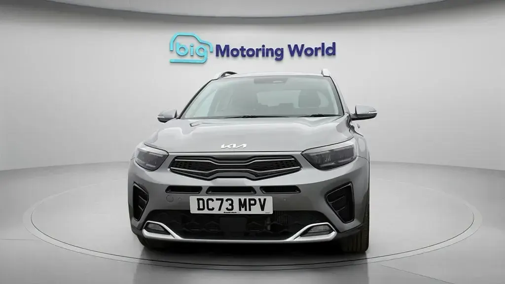 Used Kia Stonic GT-Line S 118 HP (86 kW) 2024 Grey SUV
