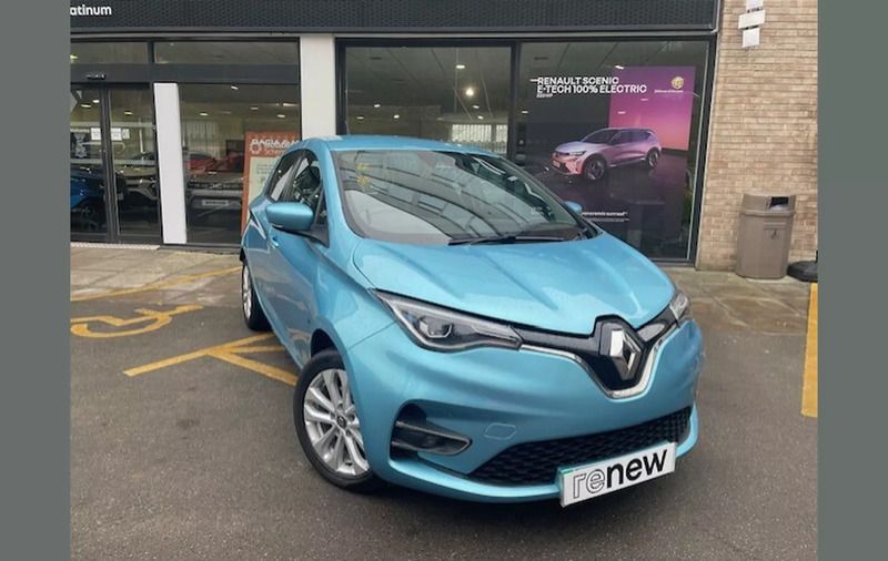 Blue Used 2021 Renault Rapid Iconic Hatchback | £9,495 (Fair price) - Image 1/4