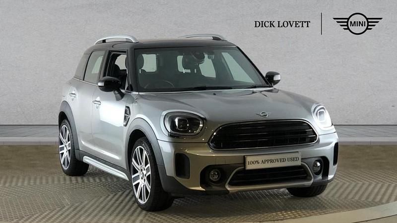 Used Mini Cooper Countryman Comfort 134 HP (98 kW) 2023 Silver SUV