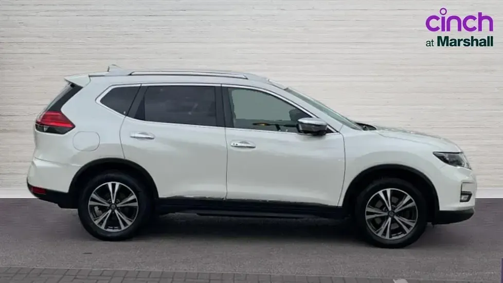Used Nissan X-Trail N-Connecta 150 HP (110 kW) 2019 White SUV