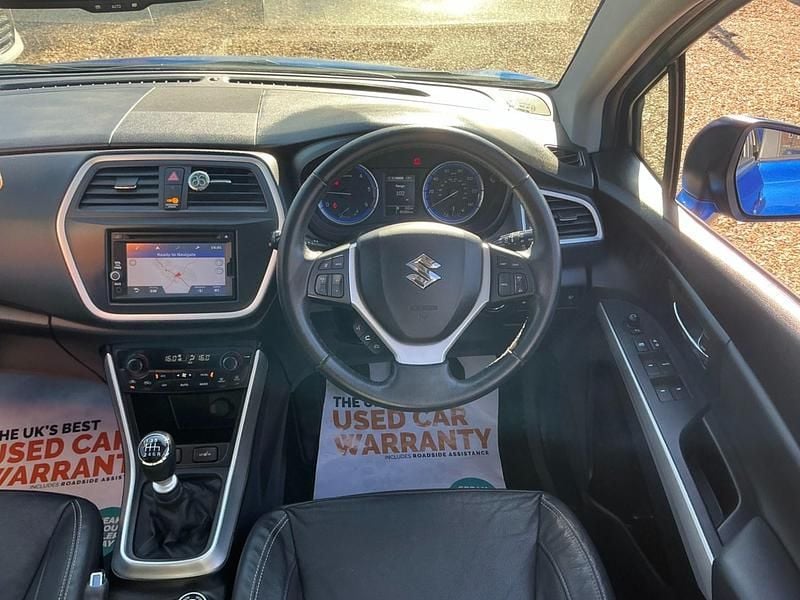 Used Suzuki SX4 SZ5 120 HP (88 kW) 2016 Blue Hatchback