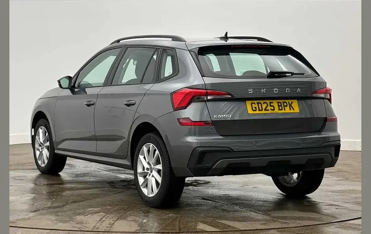 Used Skoda Kamiq SE 113 HP (83 kW) 2025 Graphite grey metallic SUV
