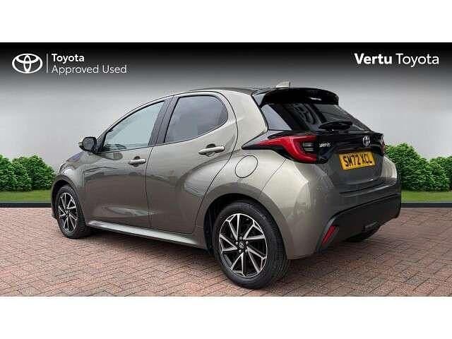Used Toyota Yaris Hybrid Design 116 HP (85 kW) 2023 Other Hatchback