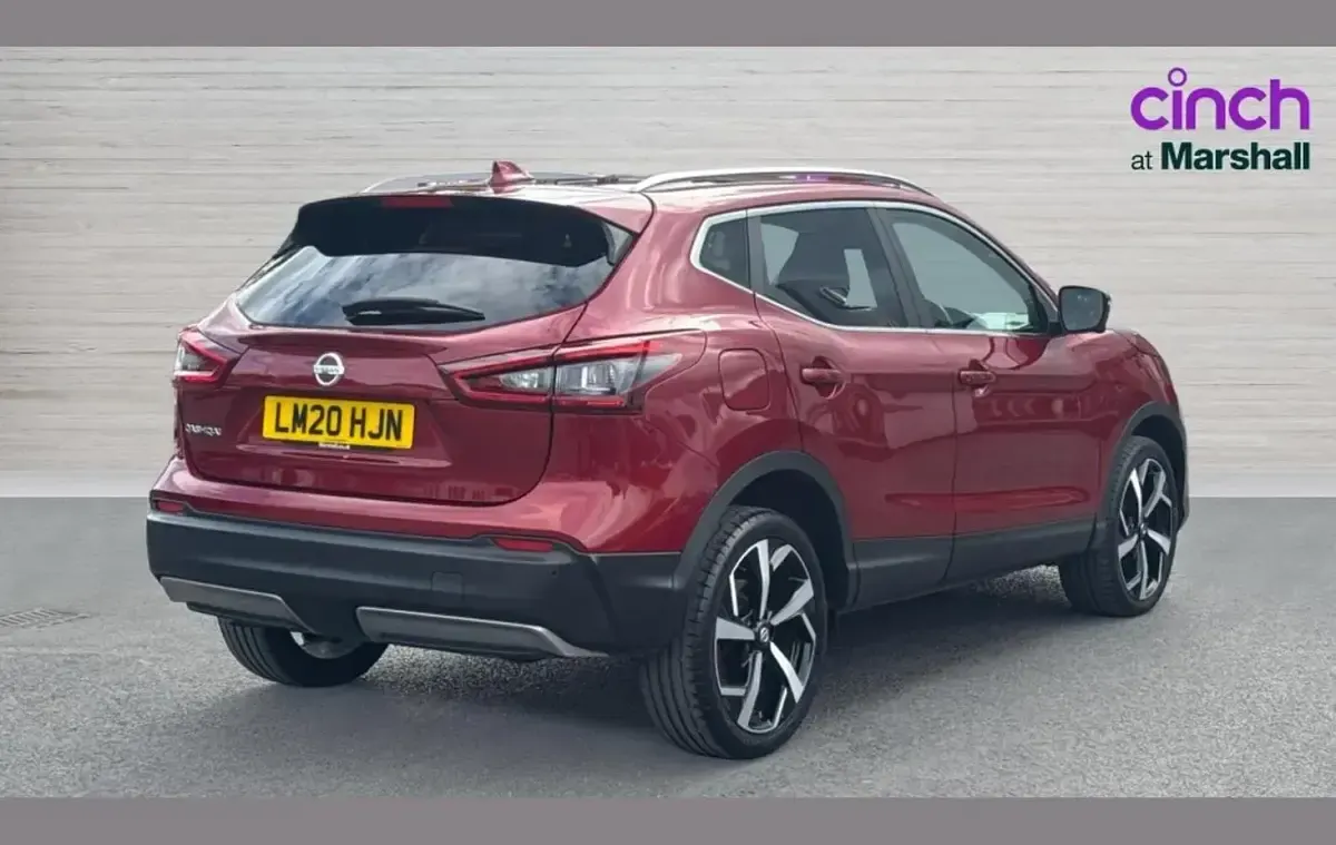 Used Nissan Qashqai Tekna 160 HP (117 kW) 2020 Red SUV