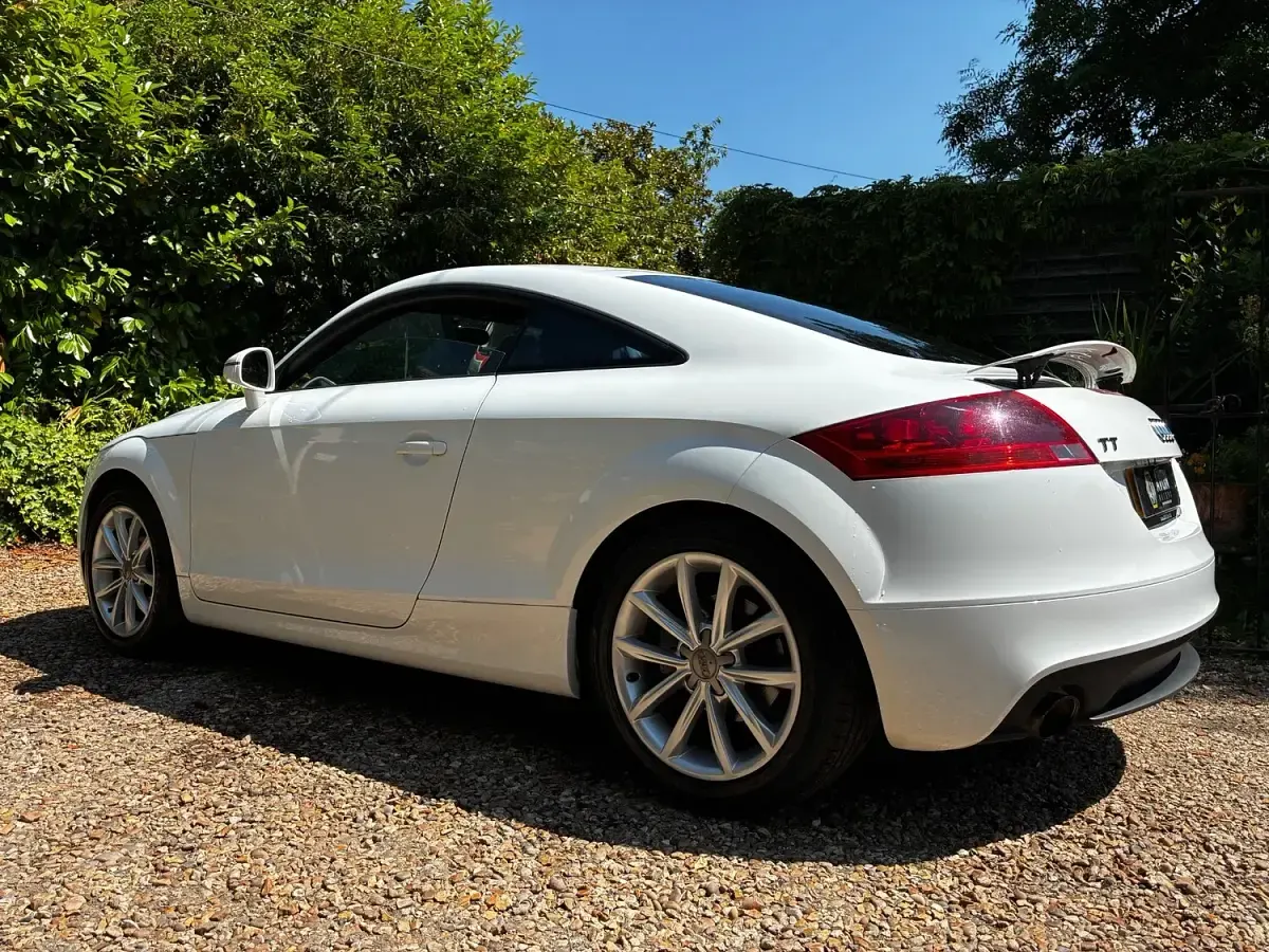 Used Audi TT Sport 211 HP (155 kW) 2011 White Coupe