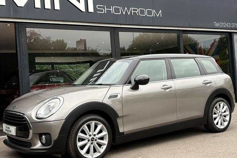 Silver Used 2016 Mini Cooper Clubman Estate | £10,995 (A bit pricey) - Image 1/1