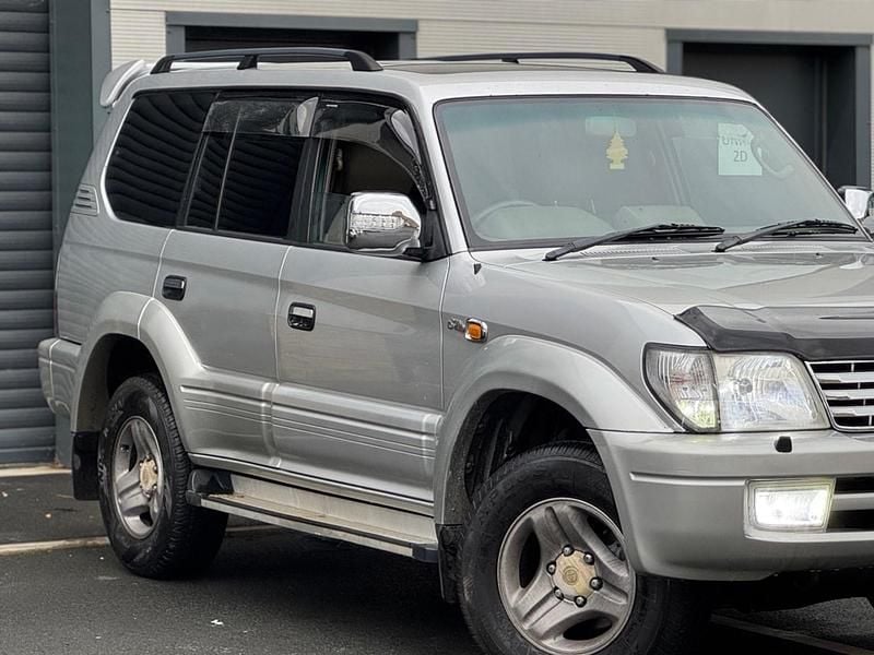 Used Toyota Land Cruiser 2002 Silver SUV