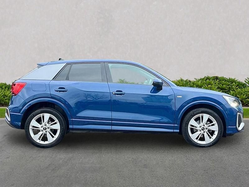 Used Audi Q2 S-Line 150 HP (110 kW) 2024 Blue SUV