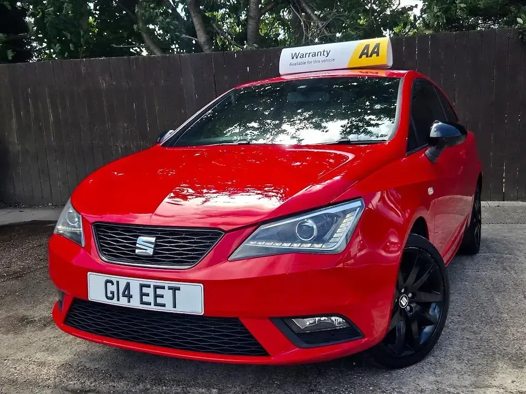 Used Seat Ibiza Sport 85 HP (62 kW) 2014 Red Coupe