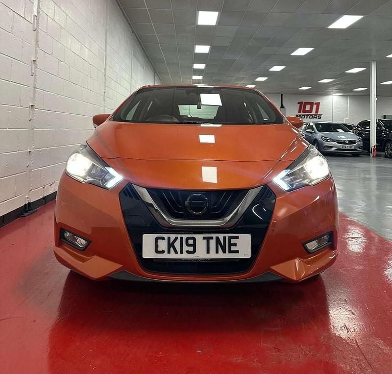 Used Nissan Micra Acenta Limited Edition 90 HP (66 kW) 2019 Orange Hatchback