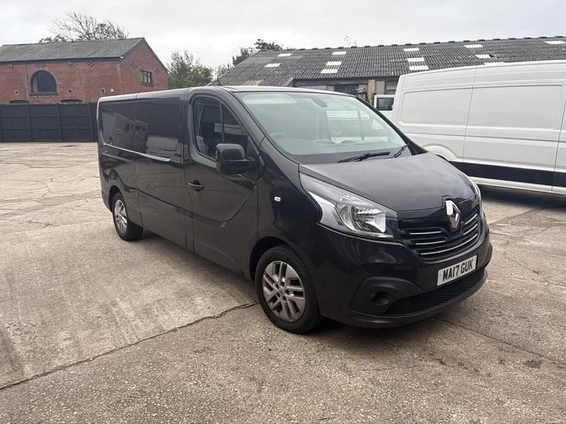 Black Used 2017 Renault Trafic Van | £8,995 (Fair price) - Image 1/1