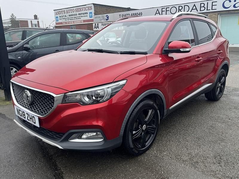 Used MG ZS Exclusive 106 HP (77 kW) 2018 Red SUV