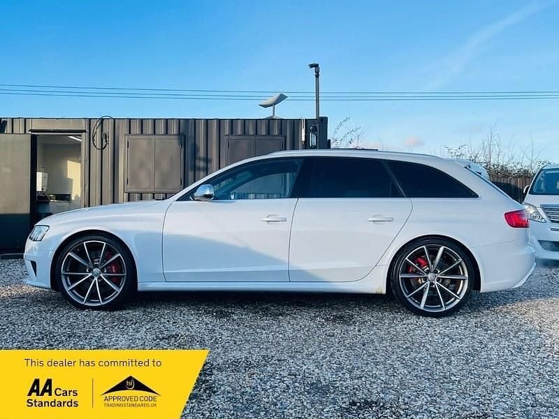 Used Audi RS4 450 HP (330 kW) 2015 White Estate