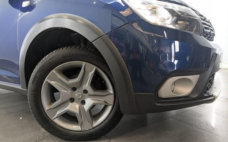 Used Dacia Sandero Lauréate 90 HP (66 kW) 2018 Hatchback