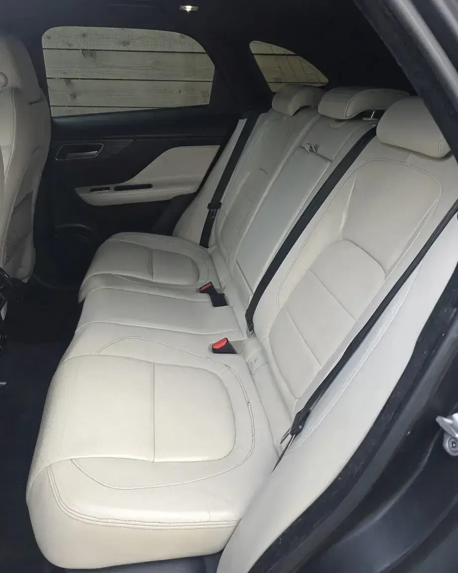 Usado Jaguar F-Pace 300 HP (220 kW) 2016 Azul SUV
