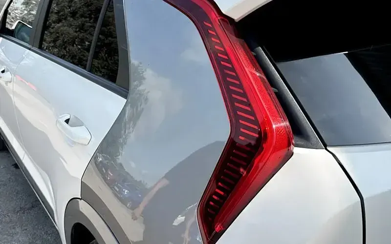 Used Kia e-Niro 150 kW (204 HP) 2024 White SUV