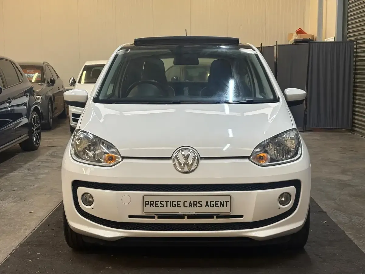 Used VW up! high up! 75 HP (55 kW) 2014 White Hatchback