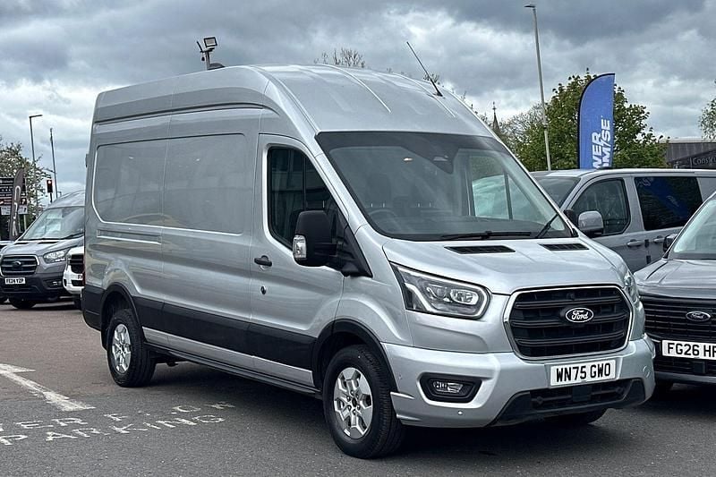 Begagnad Ford Transit Limited 165 HK (121 kW) 2025 Van