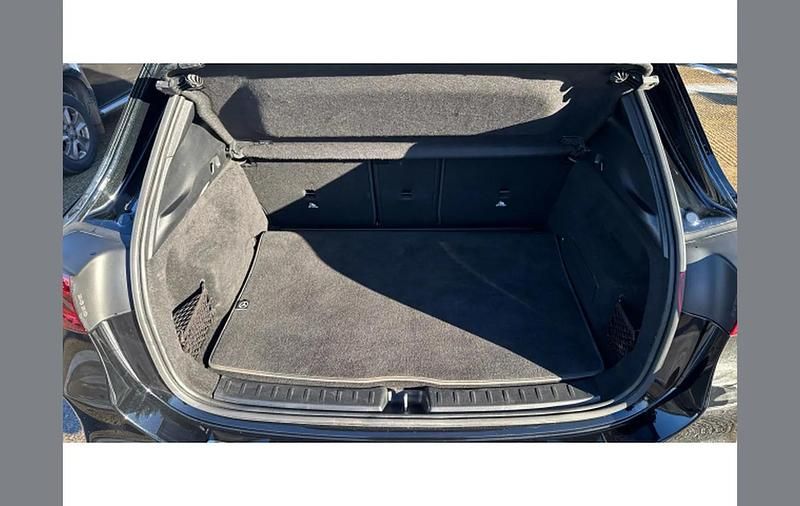 Used Mercedes GLA200 Executive 161 HP (118 kW) 2024 Black SUV