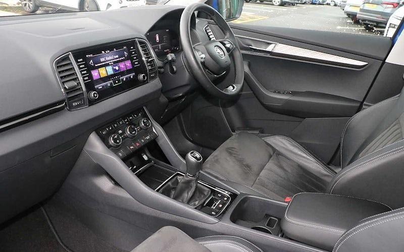 Used Skoda Karoq SE L 116 HP (85 kW) 2023 Energy blue SUV