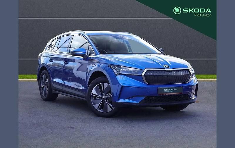 Race blue metallic Used 2025 Skoda Enyaq iV SUV | £28,995 (Fair price) - Image 1/4
