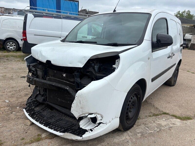 White Used 2018 Renault Kangoo Business MPV | £2,350 - Image 1/4