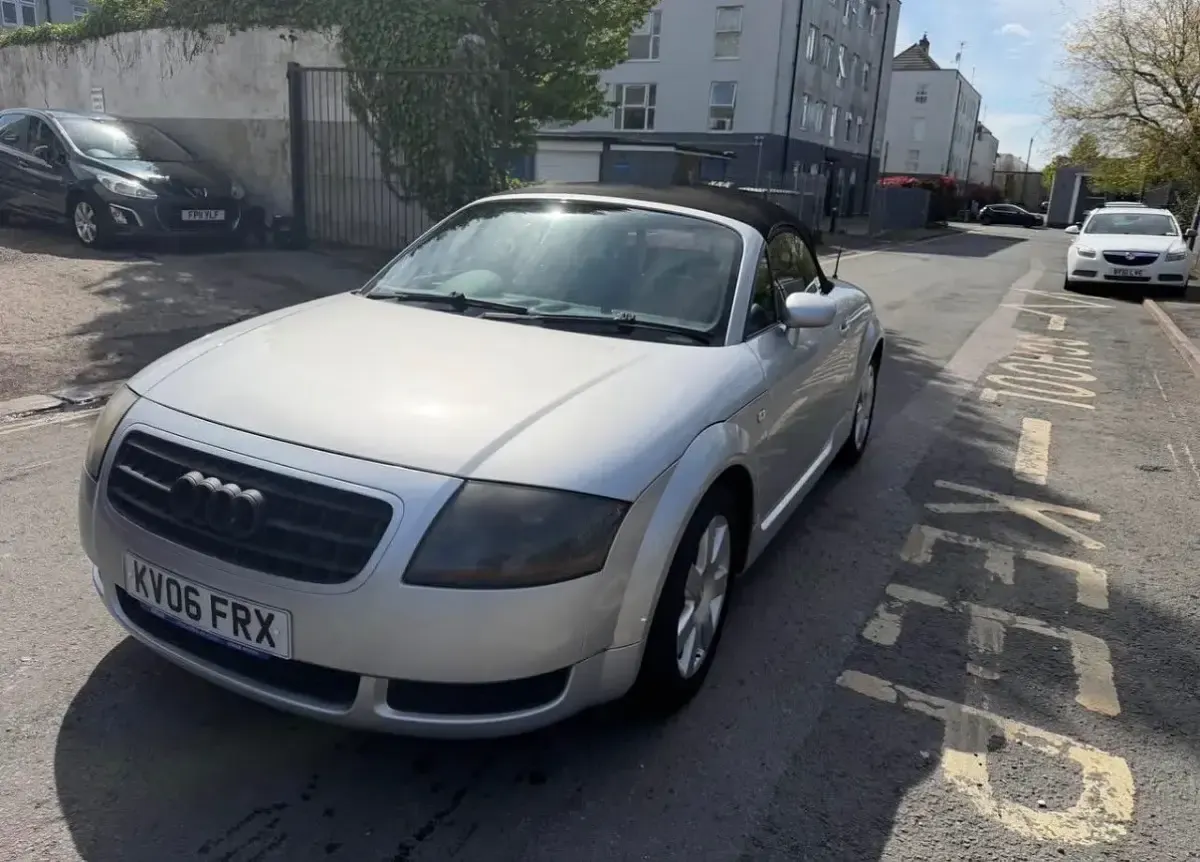 Używany Audi TT 2006 Srebrny Coupe