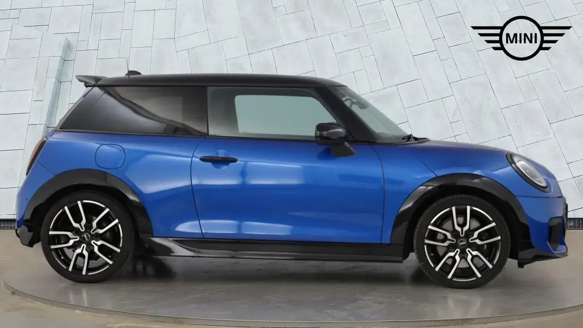 Usado Mini Cooper S Hatch 201 HP (147 kW) 2025 Azul Citadino