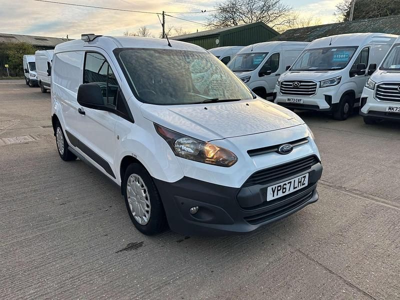 Used Ford Transit Connect 100 HP (73 kW) 2017 White MPV