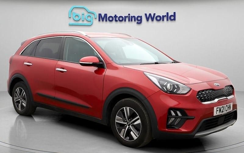 Red Used 2021 Kia Niro SUV | £13,859 (Super price) - Image 1/4