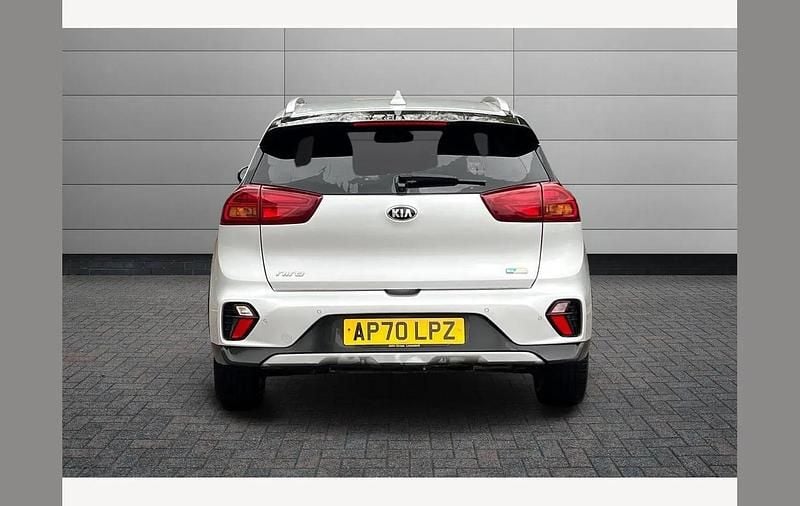 Used Kia Niro 139 HP (102 kW) 2020 Silky silver SUV