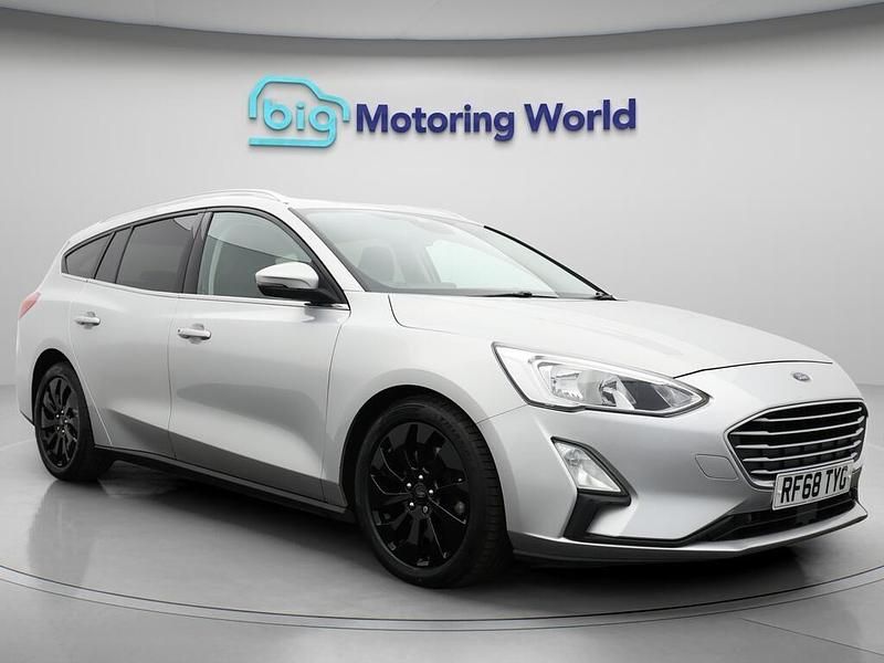 Silver Used 2018 Ford Focus Zetec Estate | £8,500 (Fair price) - Image 1/4
