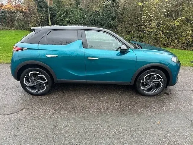 Used DS Automobiles DS3 Rivoli 155 HP (114 kW) 2022 Blue Hatchback