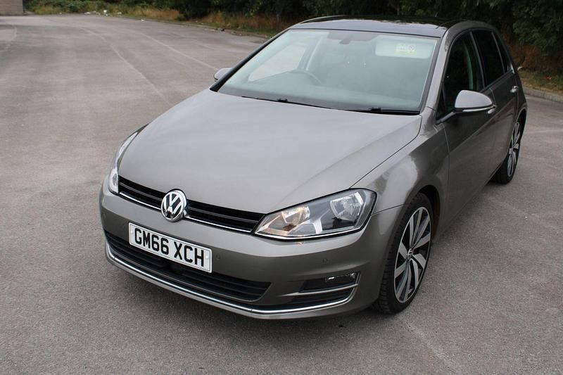 Used VW Golf VII GT 150 HP (110 kW) 2017 Grey Hatchback