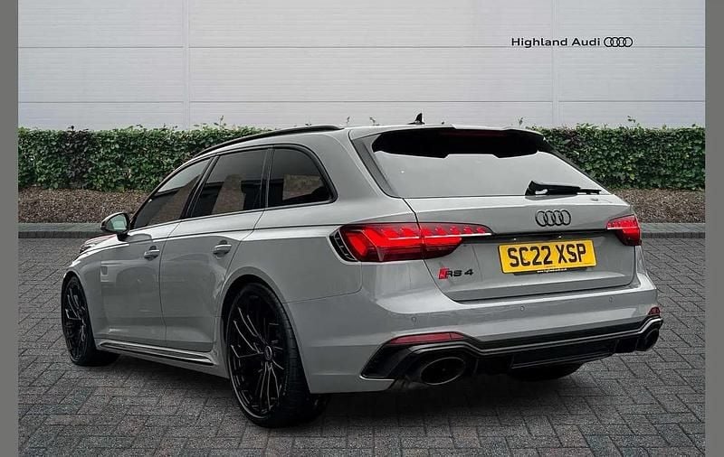 Used Audi RS4 Design 444 HP (326 kW) 2022 Grey Estate