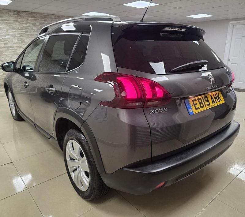 Used Peugeot 2008 Signature Sky 2019 Grey SUV