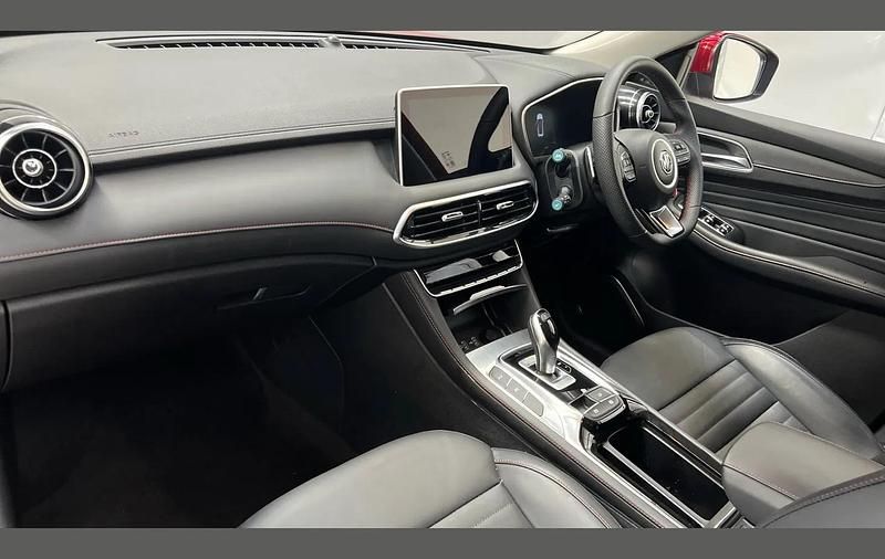 Used MG HS Trophy 162 HP (119 kW) 2023 Red SUV