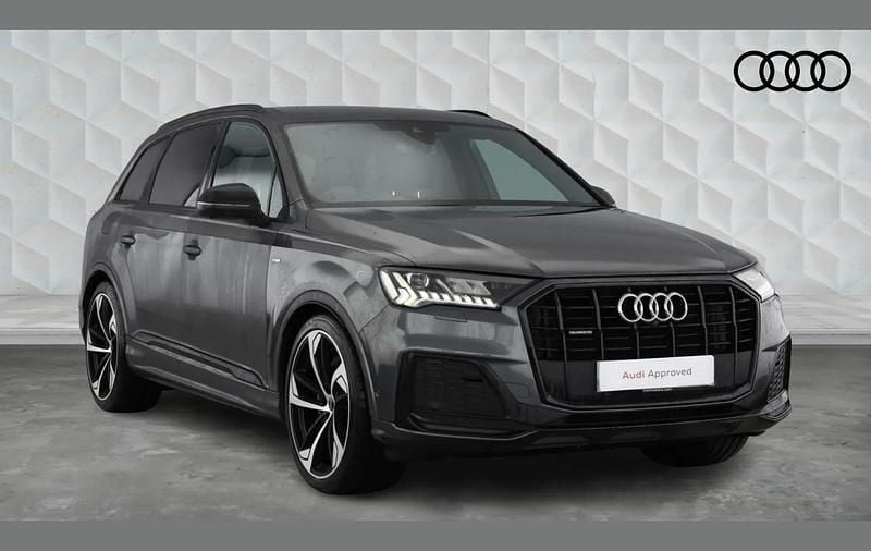 Used Audi Q7 Black Edition 286 HP (210 kW) 2023 Grey SUV