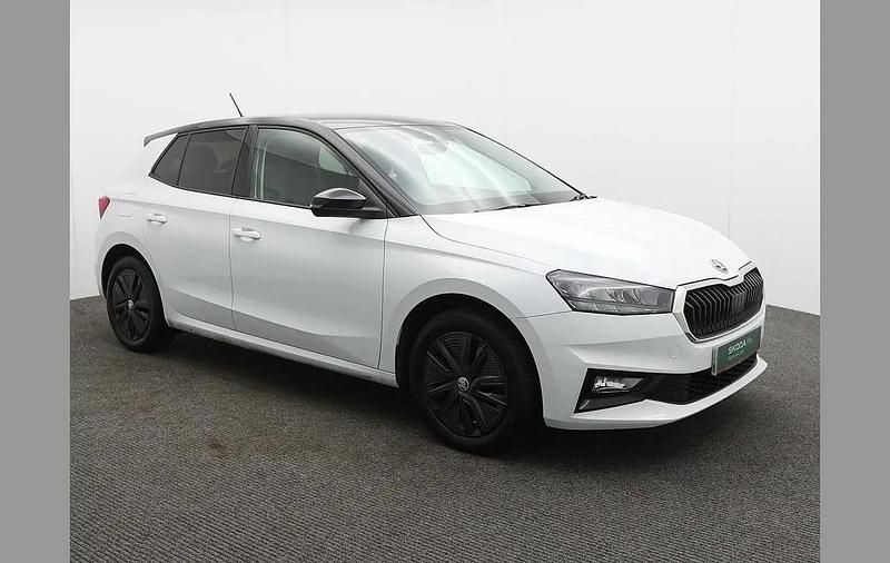 Used Skoda Fabia Colour Edition 79 HP (58 kW) 2024 White Hatchback