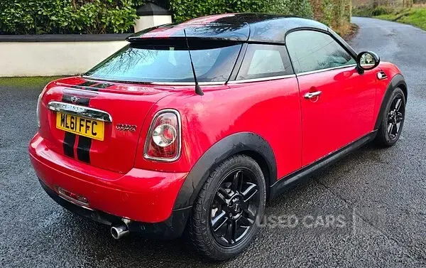 Used Mini Cooper Coupé 120 HP (88 kW) 2011 Red Coupe