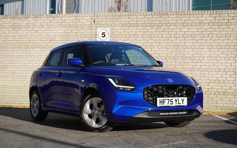 Used Suzuki Swift 82 HP (60 kW) 2025 Frontier blue Hatchback