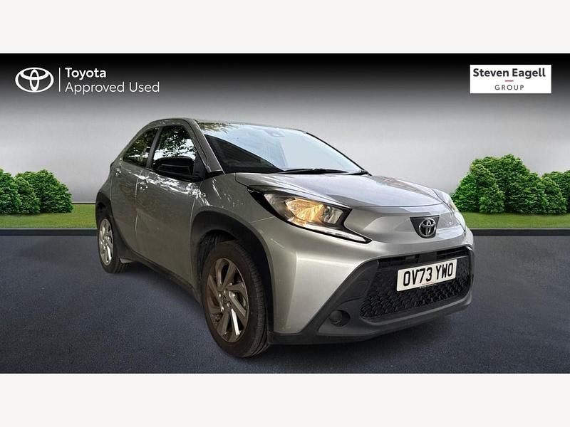 Silver Used 2023 Toyota Aygo X PURE SUV | £14,572 - Image 1/3