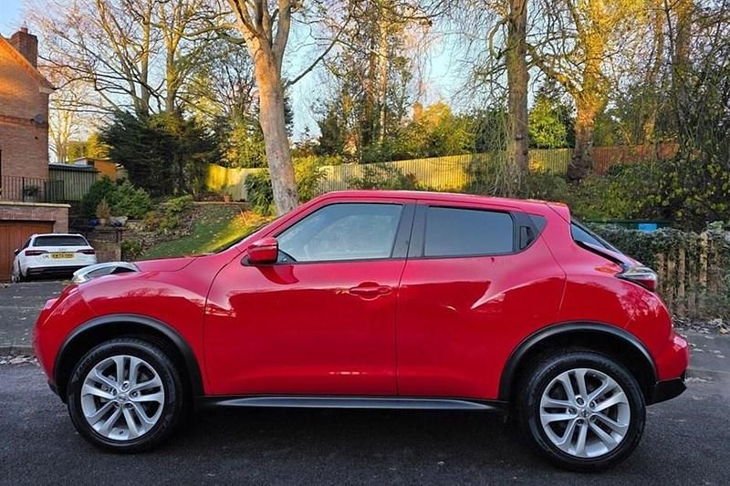 Red Used 2015 Nissan Juke Acenta Premium SUV | £5,495 (Fair price) - Image 1/1