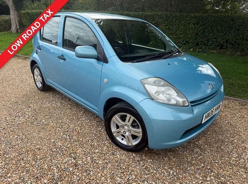 Blue Used 2006 Daihatsu Sirion Hatchback | £2,495 - Image 1/4